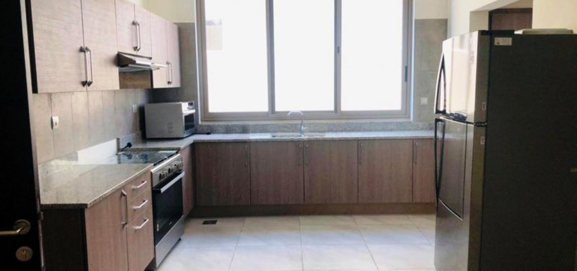 Villa en venta en Al Furjan, Dubai, EAU 5 dormitorios, 583 m2 No. 1762 - foto 3