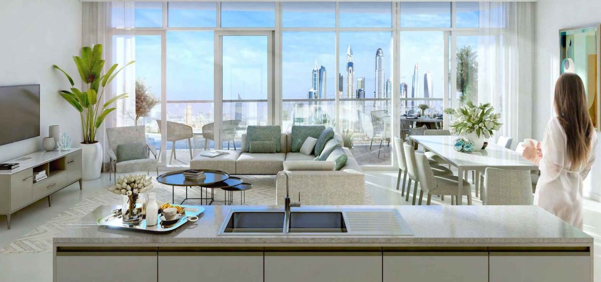 Apartamento en venta en Emaar beachfront, Dubai, EAU 1 dormitorio, 67 m2 No. 2419 - foto 1