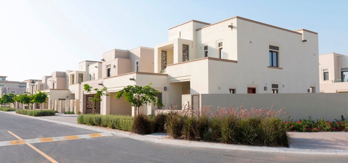 Villa en venta en Jumeirah, Dubai, EAU 4 dormitorios, 312 m2 No. 1252 - foto 2