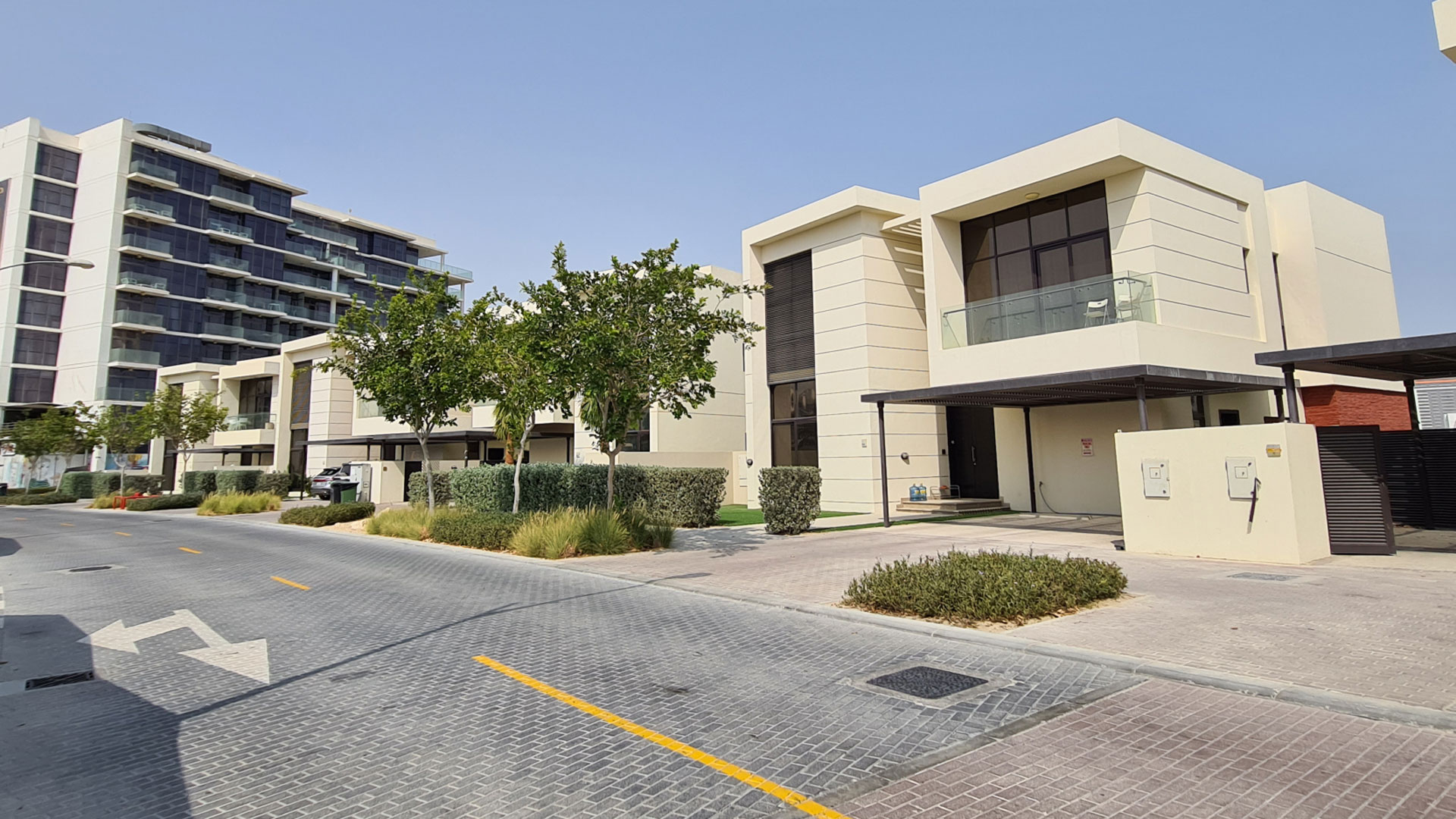 THE TURF by Damac Properties in DAMAC Hills, Dubai, UAE - 2