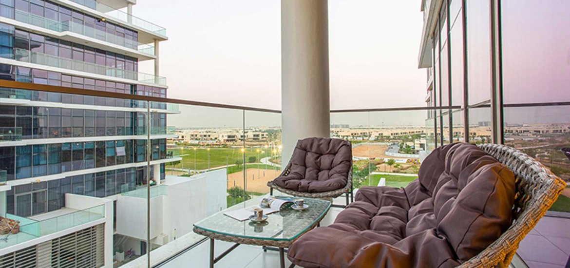 Apartment for sale in DAMAC Hills, Dubai, UAE 1 bedroom, 76 sq.m. No. 1219 - photo 1